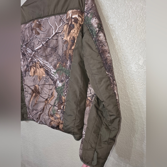 Mens Realtree Camouflage Jacket with Orange Accents - Picture 5 of 5